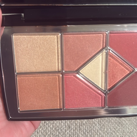 Dior Wild Leopard Eyeshadow Palette - Picture 6 of 8